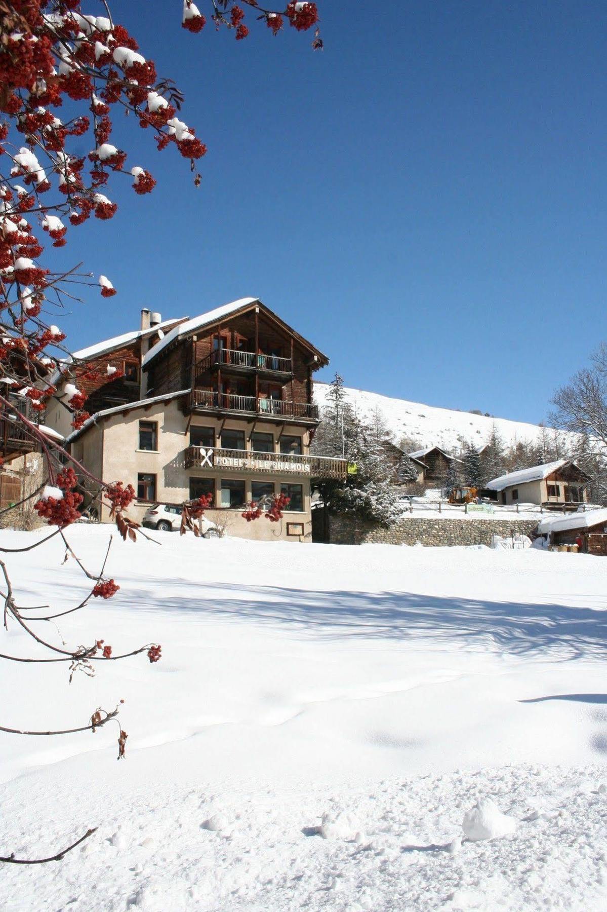 Hotel Le Chamois Logis Molines-en-Queyras Exterior photo